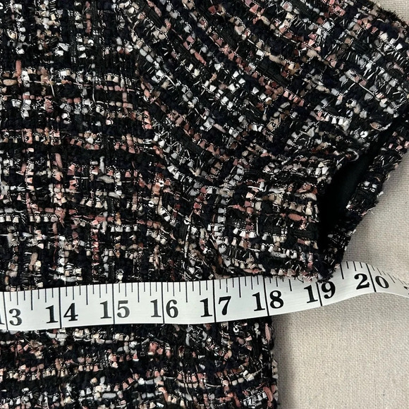 Forever 21 Tweed Short Sleeve Shift Dress Size Medium - Picture 8 of 9